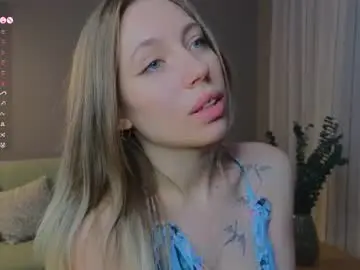 Chaturbate Nude Webcam of blondekelly