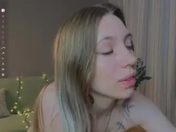 Chaturbate Adult Video Chat of blondekelly