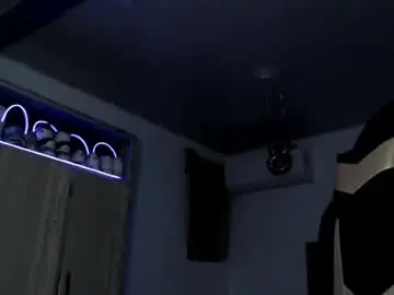 Chaturbate Free Porn Cam of carlossmi01