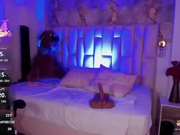 Chaturbate Adult Webcams of catalehia_moonlightt