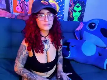 Chaturbate Nude Webcam of catalehia_moonlightt