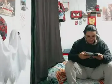 Chaturbate Adult Video Chat of dani_jocelyn