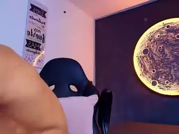 Chaturbate Live Sex Cam of duran_dhikol1