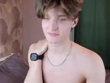 Chaturbate Adult Webcams of ian_flor