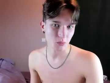 Chaturbate Adult Webcams of ian_flor