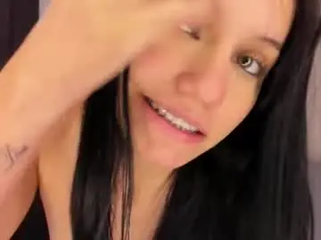 Chaturbate Free Live Porn of lilily_lv