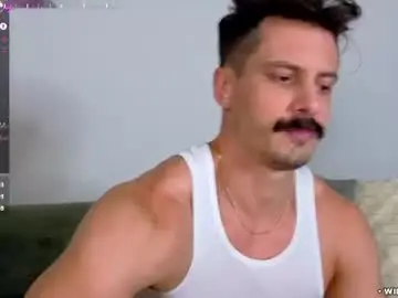 Chaturbate Sex Chat of willyumx