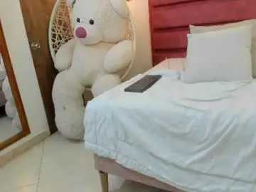 Chaturbate Live Porn of bellota_hil