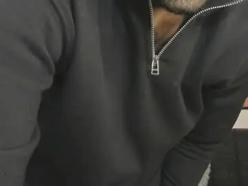 Chaturbate Live Sex Cam of bradleymartin7