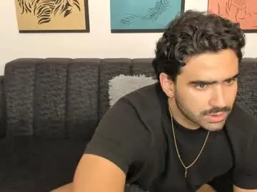 Chaturbate Watch Live Sex Cams of bradleymartin7