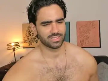 Chaturbate Live Sex Cam of bradleymartin7