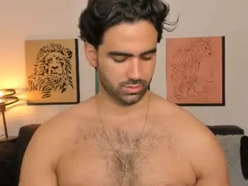 Chaturbate Live Sex Cam of bradleymartin7