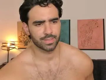 Chaturbate Best live sex cam show of bradleymartin7