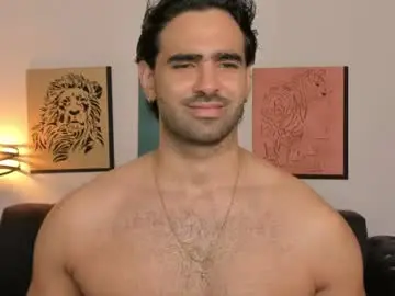 Chaturbate Best live sex cam show of bradleymartin7