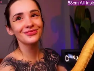 Chaturbate Free Live Porn of evarabbit