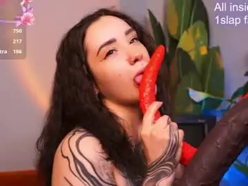 Chaturbate Free Live Porn of evarabbit