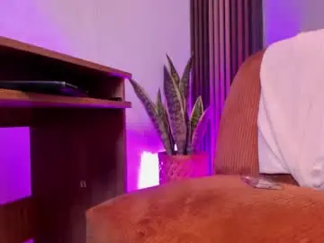 Chaturbate Watch Live Sex Cams of helllilith_