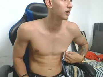 Chaturbate Free Porn Cam of jake_shadow14