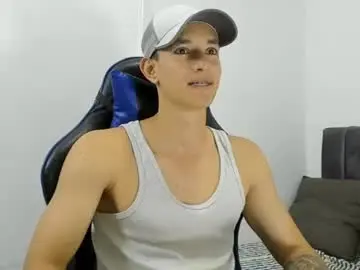 Chaturbate Live Sex Cam of jake_shadow14