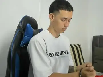 Chaturbate Best live sex cam show of jake_shadow14