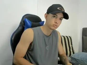 Chaturbate Nude Webcam of jake_shadow14