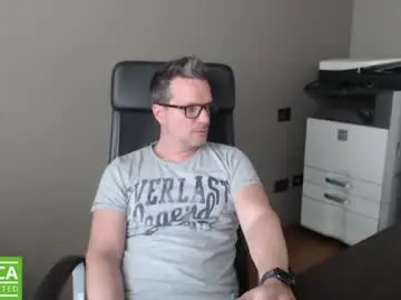 Chaturbate Free Porn Cam of maschiodavide89