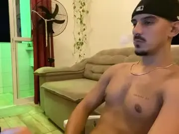 Chaturbate Adult Video Chat of aelucius