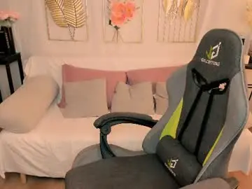 Chaturbate Live Sex Cam of andyjey_