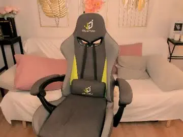 Chaturbate Live Sex Cam of andyjey_