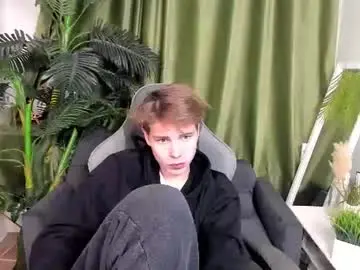 Chaturbate Watch Live Sex Cams of andyjey_