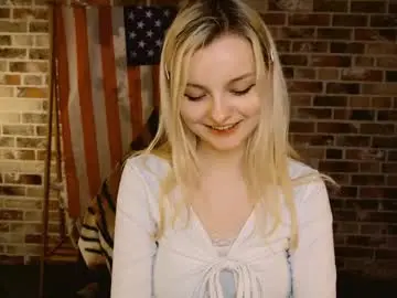 Chaturbate Live Sex Cam of angelabunny_
