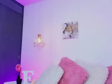 Chaturbate Free Live Porn of emma_softt