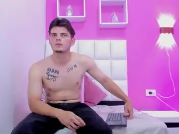 Chaturbate Nude Webcam of erickandnatasha_