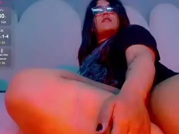 Chaturbate Nude Webcam of jessie_dark30