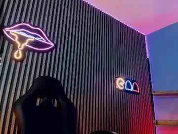 Chaturbate Best live sex cam show of maximoking26