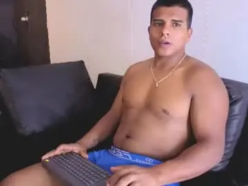 Chaturbate Live Sex of the_hunter7