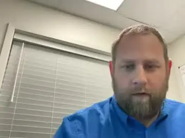 Chaturbate Free Live Porn of tipman84