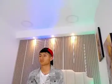 Chaturbate Sex Chat of adrianstark_