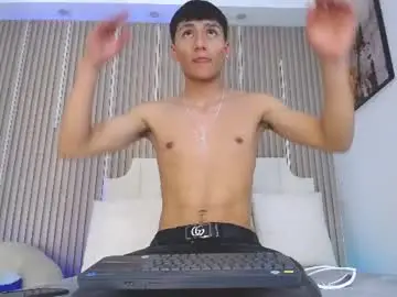 Chaturbate Sex Cam of adrianstark_