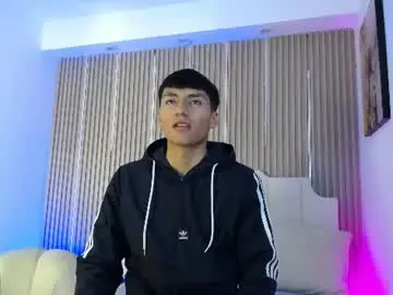 Chaturbate Sex Cam of adrianstark_