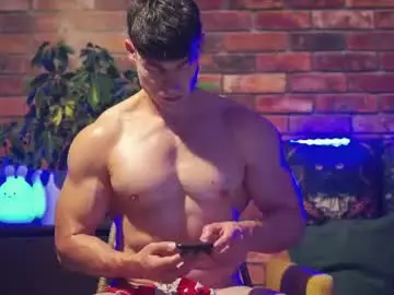 Chaturbate Live Sex Cam of evildavil