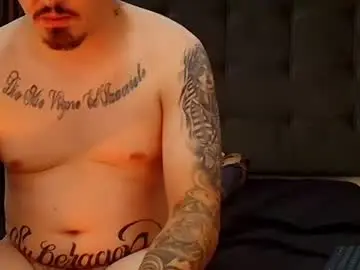 Chaturbate Live Sex Cam of ismael_castro