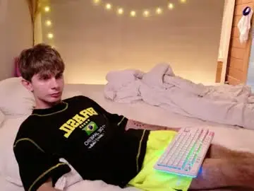 Chaturbate Free Live Porn of jerry_lucky