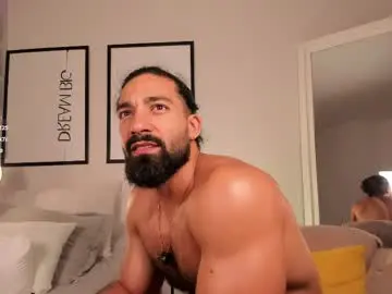 Chaturbate Live Sex of maxstrong01