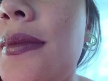 Chaturbate Live Sex Cam of miss_evoleth2