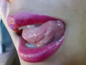 Chaturbate Live Porn of miss_evoleth2