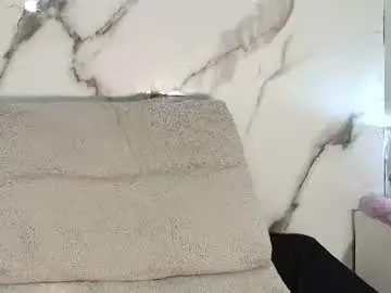 Chaturbate Live Porn of paulinekosh