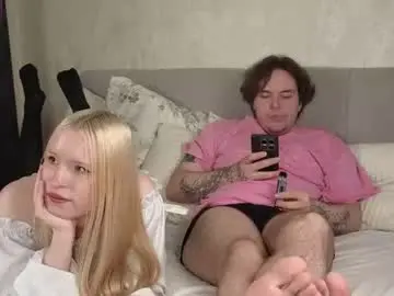 Chaturbate Watch Live Sex Cams of skuf_page