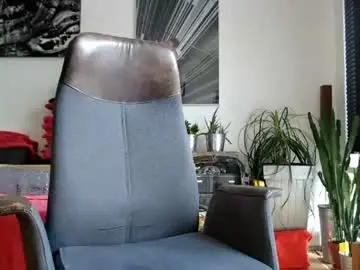Chaturbate Live Porn of steveo_85