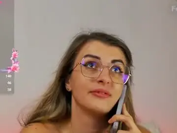 Chaturbate Live Sex Cam of tracyix